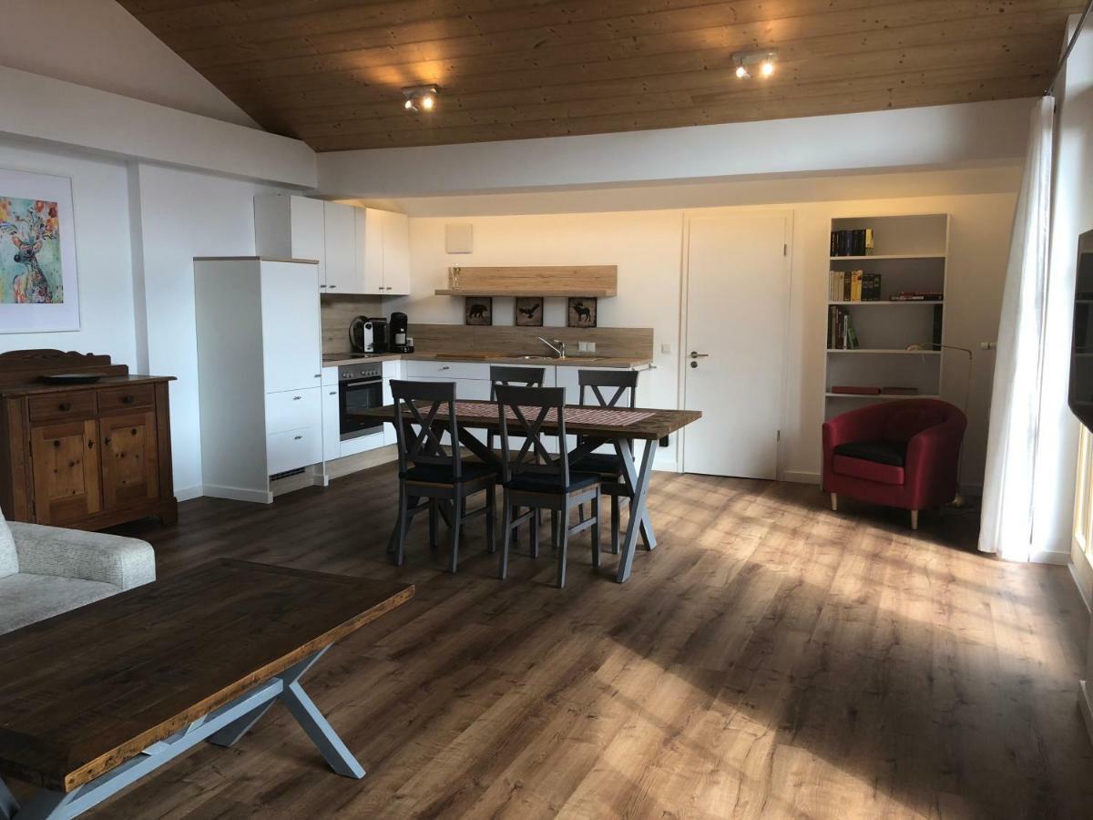 Apartment Dachjuchhe Zum See - Grosszugige 3-Zimmer-Dachgeschoss-Wohnung, Top Modern Und Sehr Zentral Schliersee Extérieur photo