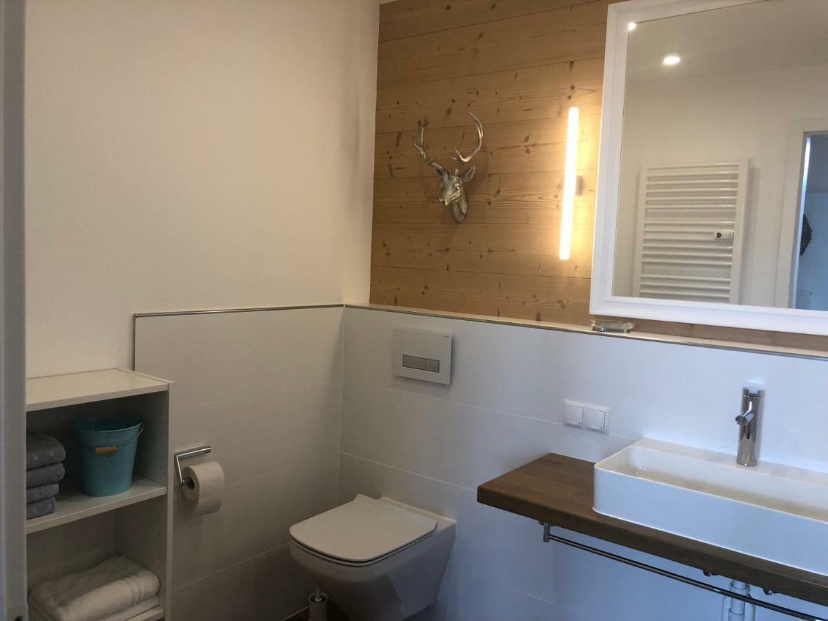 Apartment Dachjuchhe Zum See - Grosszugige 3-Zimmer-Dachgeschoss-Wohnung, Top Modern Und Sehr Zentral Schliersee Extérieur photo