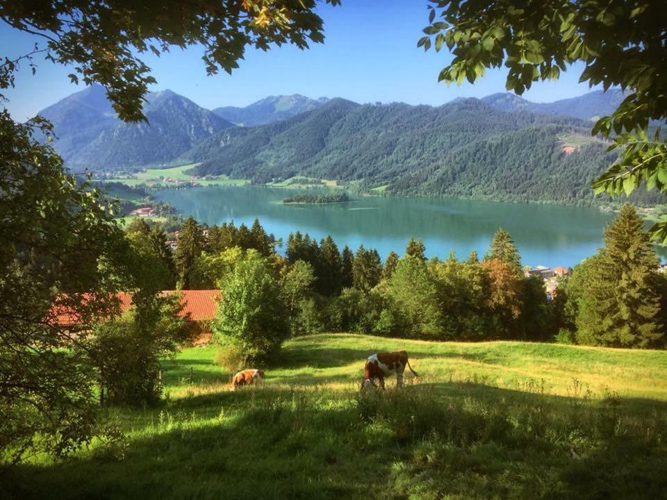 Apartment Dachjuchhe Zum See - Grosszugige 3-Zimmer-Dachgeschoss-Wohnung, Top Modern Und Sehr Zentral Schliersee Extérieur photo